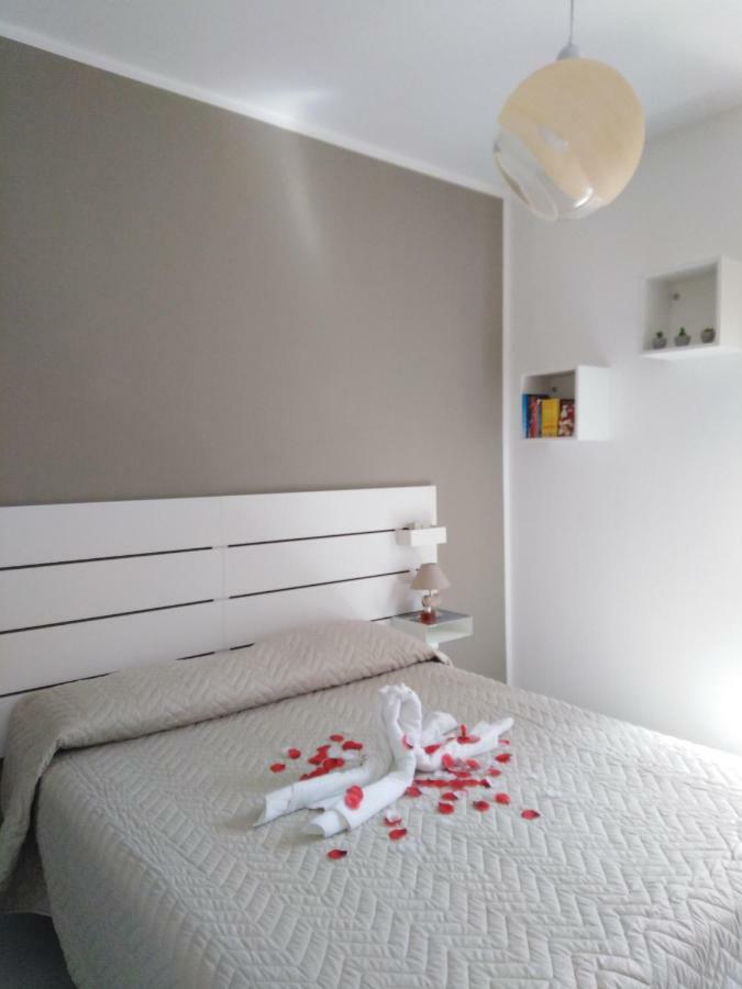 Casa Conny Apartment ปิอาโนดิซอร์เรนโต ภายนอก รูปภาพ